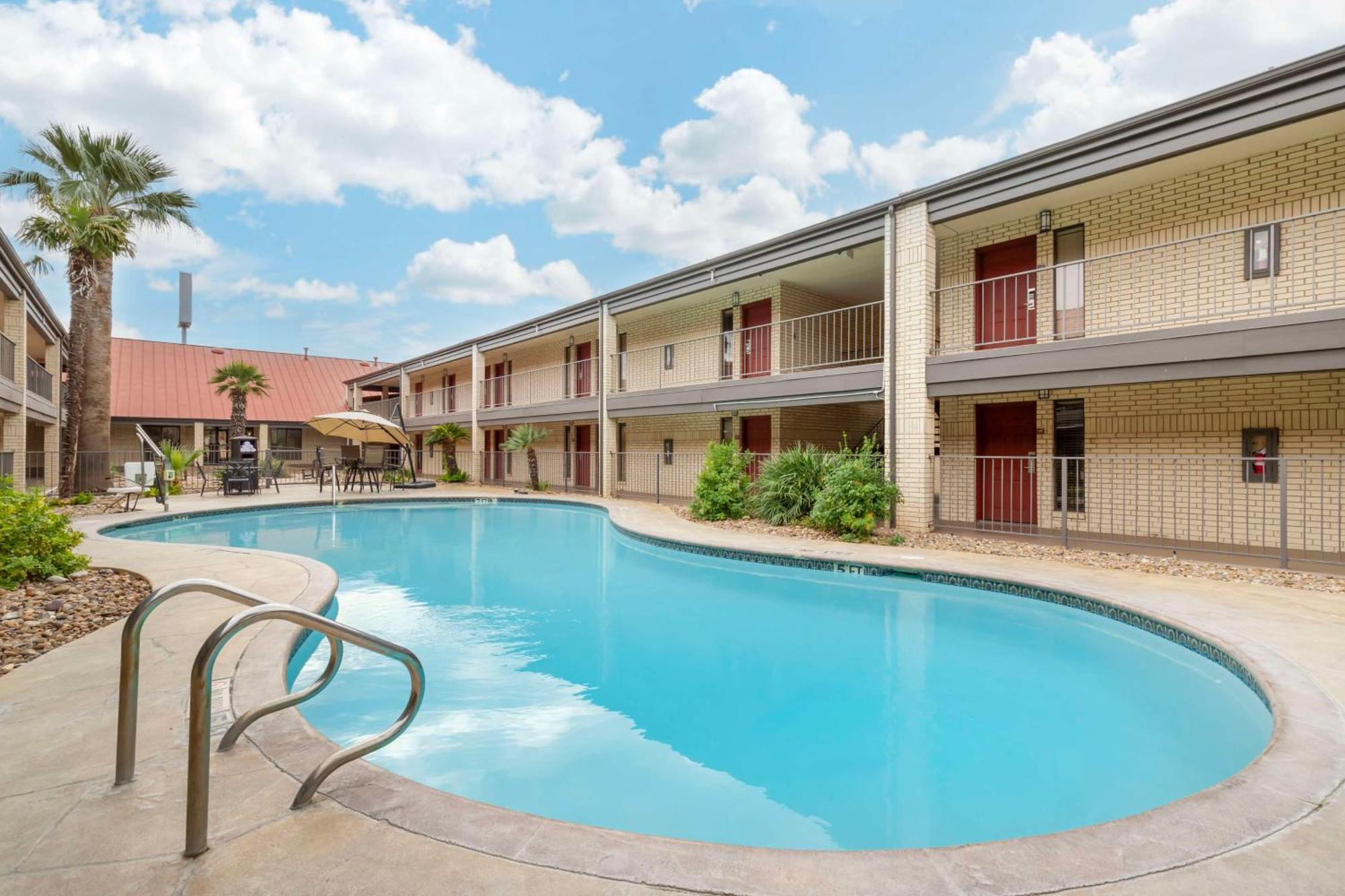 Best Western Near Lackland Afb Seaworld Σαν Αντόνιο Εξωτερικό φωτογραφία